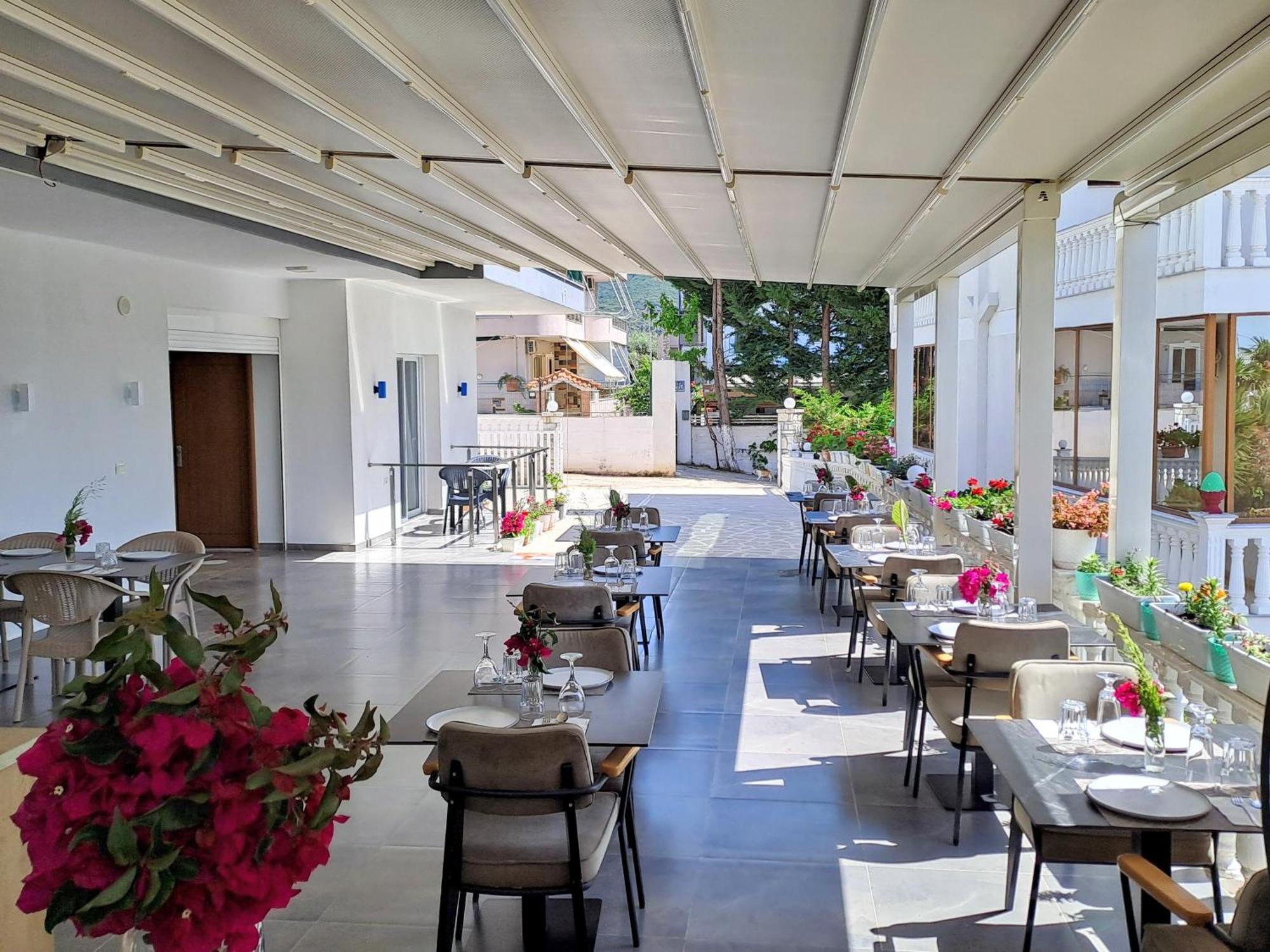 Hotel Vathi Ksamil Exterior foto